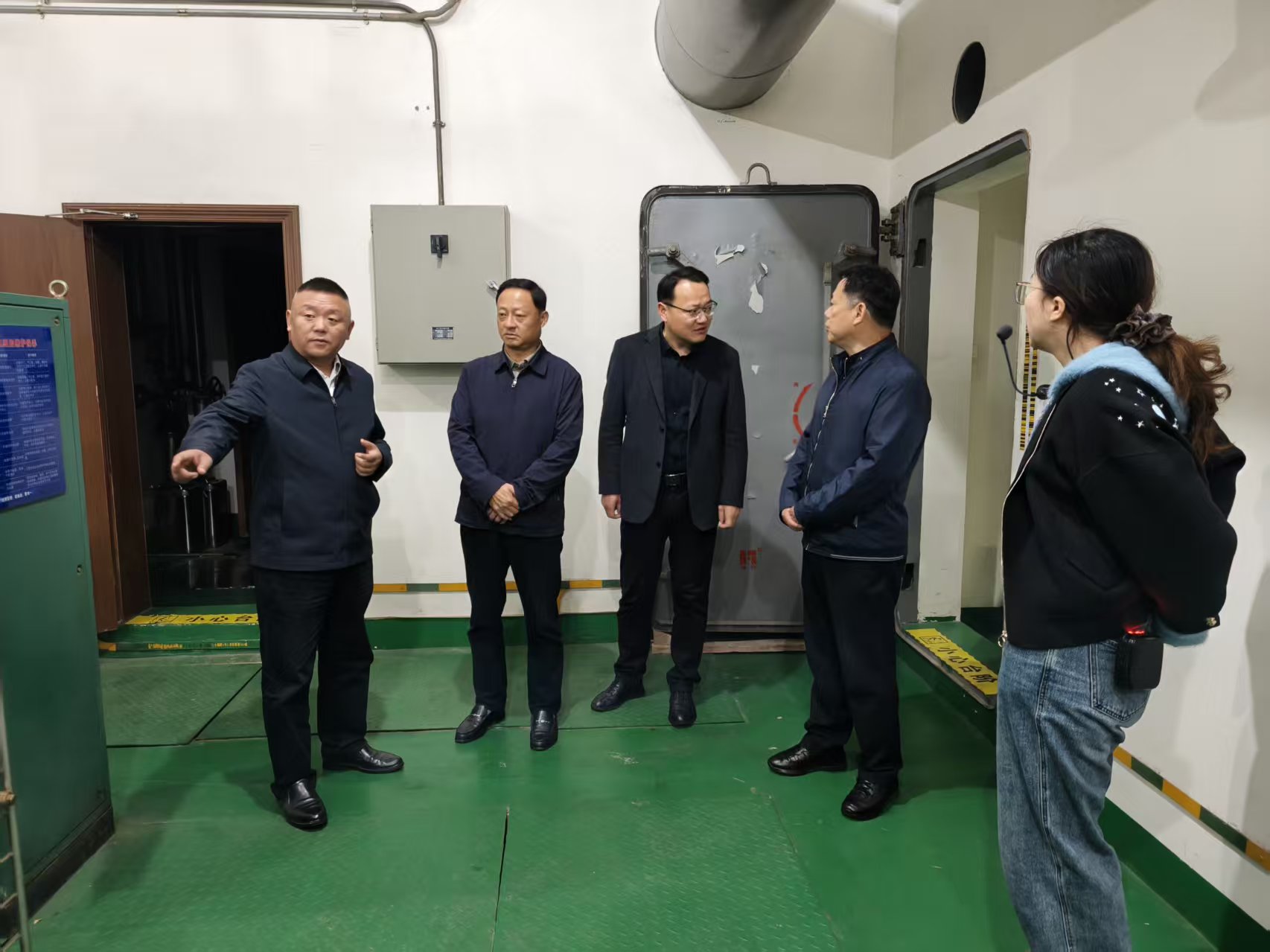 配图2.jpg